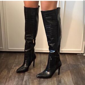 Billini Black Pointed-Toe Heeled Boots | 6